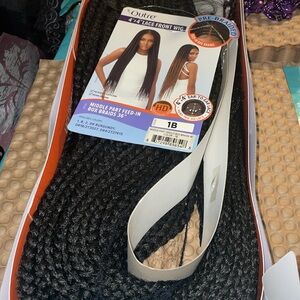 Outre Middle Part Feed In Box Braid 36
